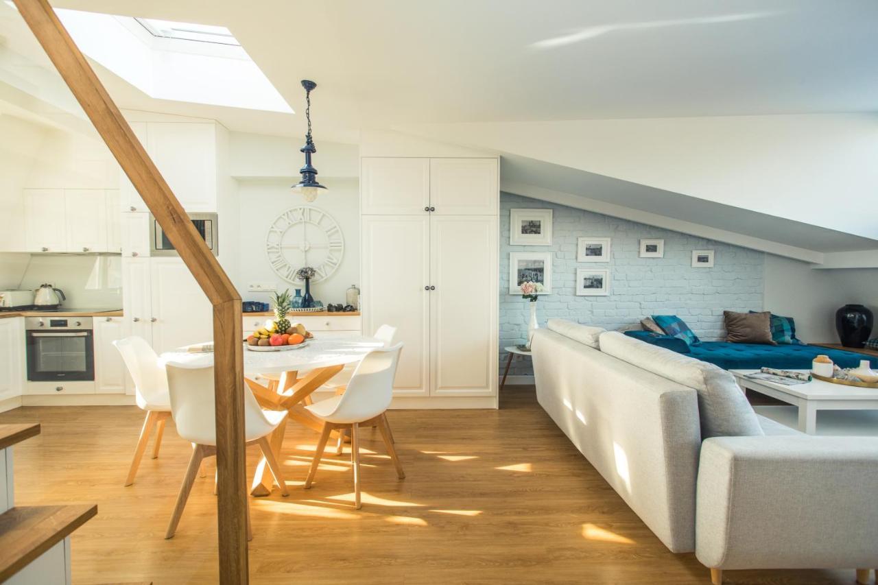 Apartment Sky And Sea By Renters Prestige *