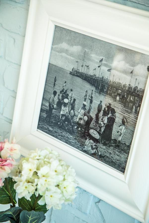 Sky And Sea By Renters Prestige * Sopot
